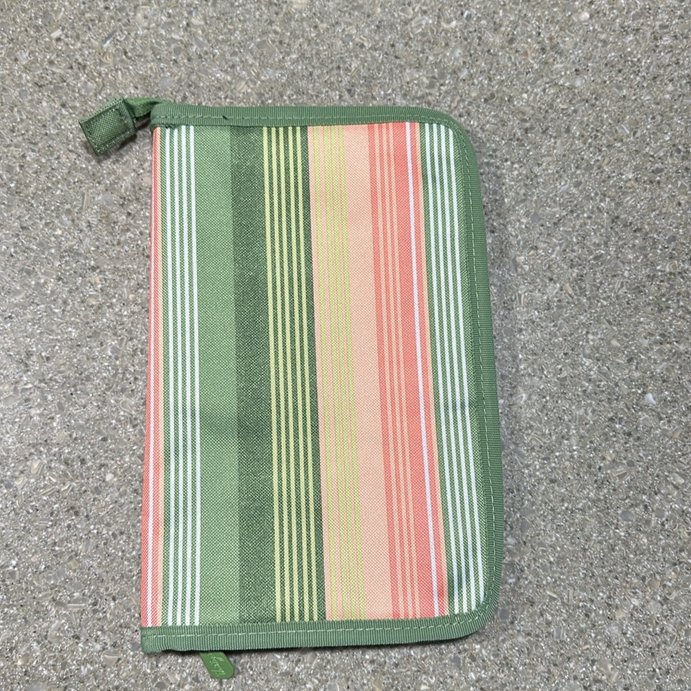 NWT- Thirty-One Get Creative Zip Pouch- Sunlight Stripe